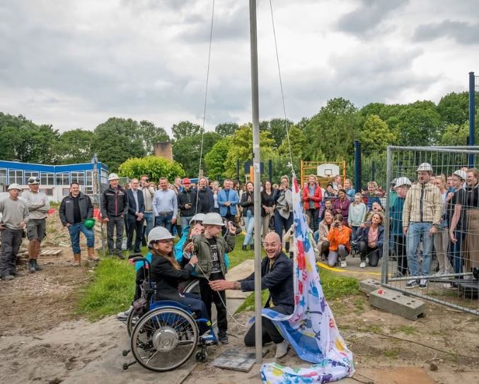 Feest! Hoogste punt van nieuwbouw (College) Ariane de Ranitz bereikt 