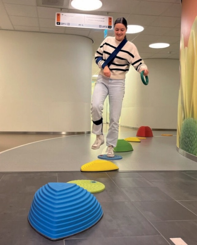 Kind in revalidatie met REHABILITY-4-ALL behandeling